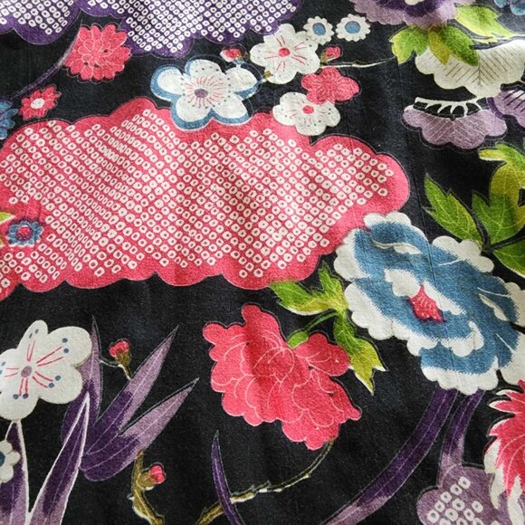 Floral infinity scarf - Picture 4 of 8